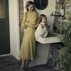 Small Doen Fraise dress in wheat